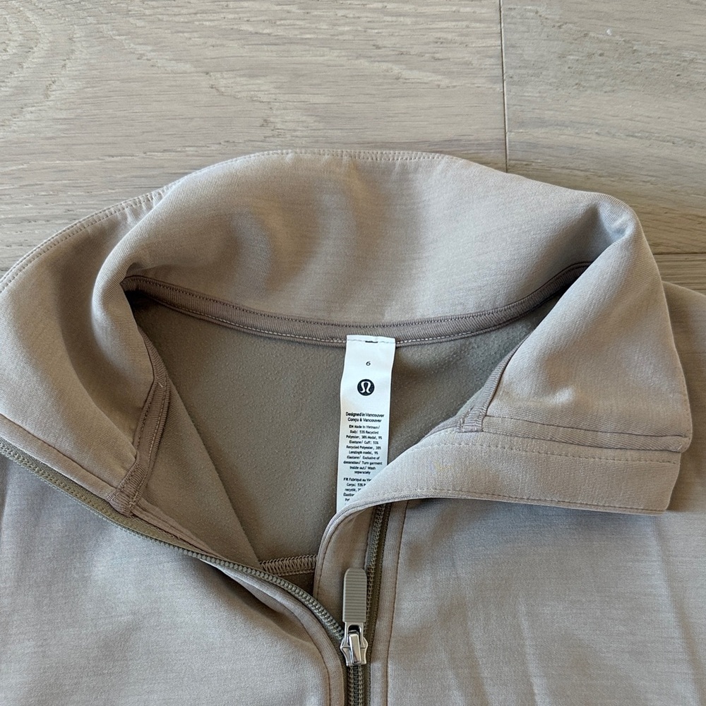 Lululemon Athletica Taupe Quarter-Zip Pullover - Picture 2 of 4